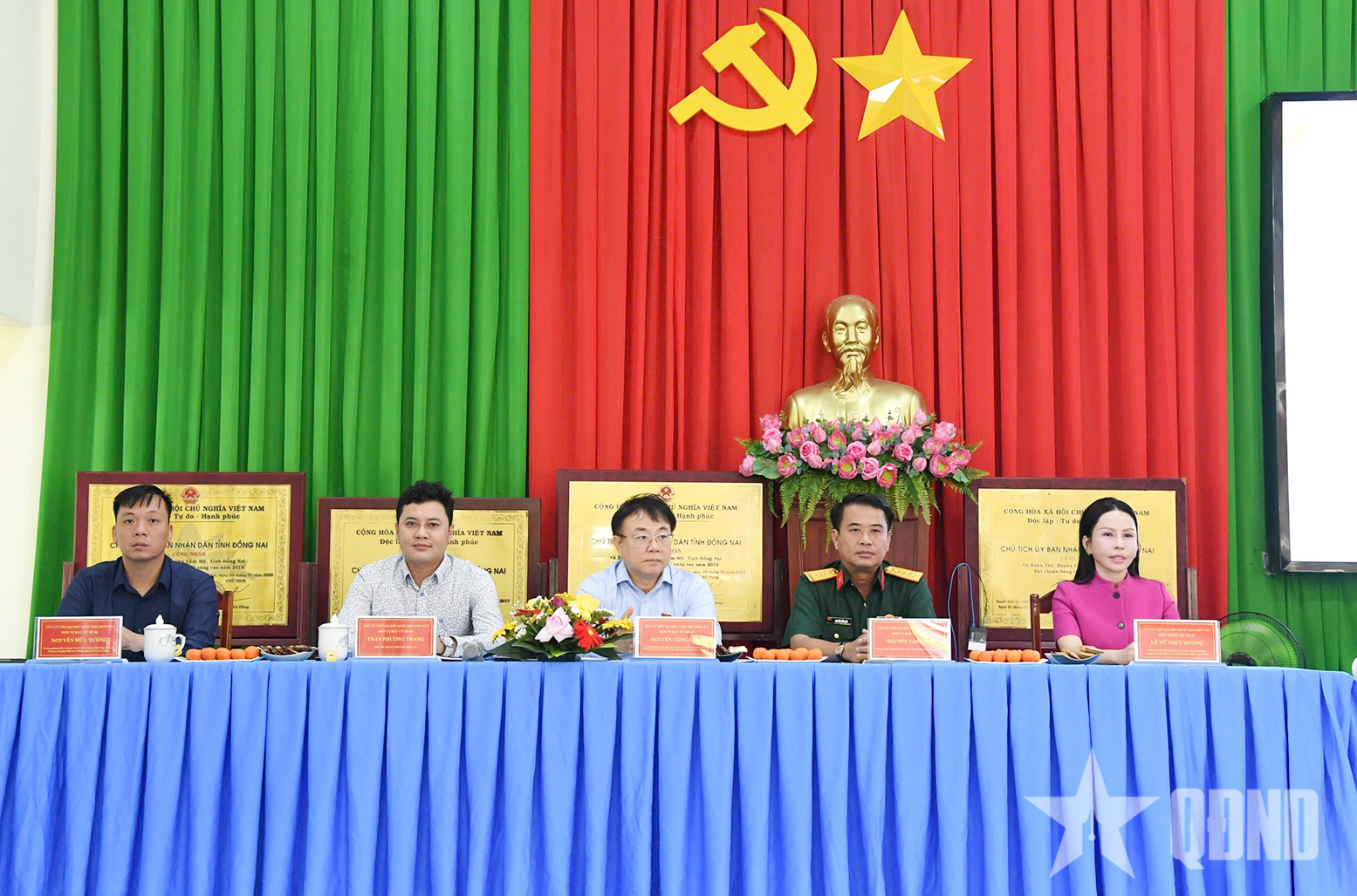 Lãnh đạo Quân khu 7 tiếp xúc cử tri tại tỉnh Đồng Nai